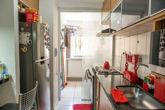 Apartamento à venda com 3 quartos, 60m² - Foto 2