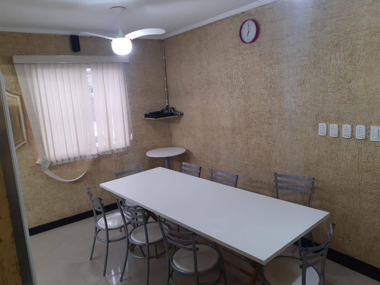 Apartamento à venda com 2 quartos, 62m² - Foto 28