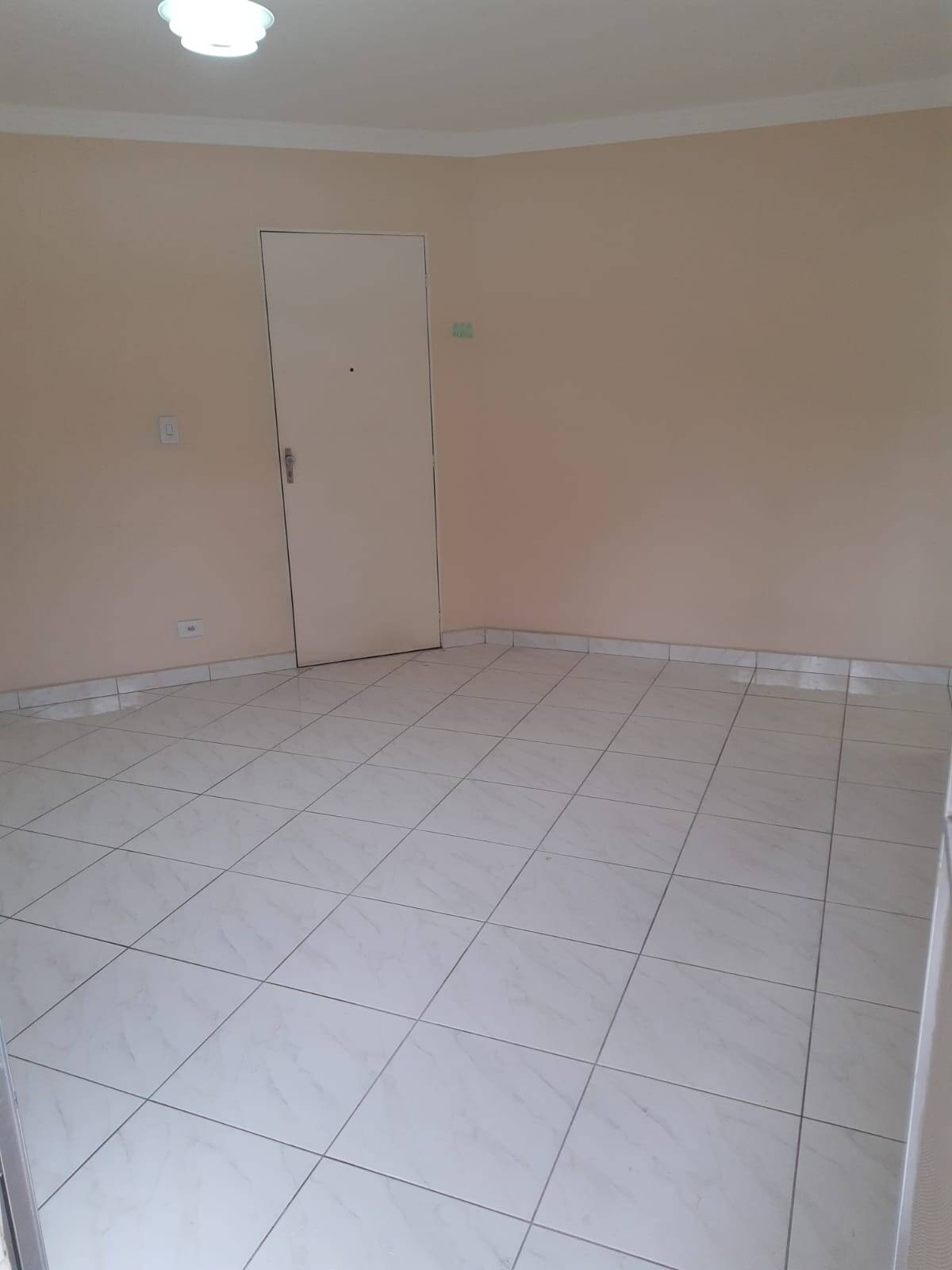 Apartamento à venda com 2 quartos, 62m² - Foto 9