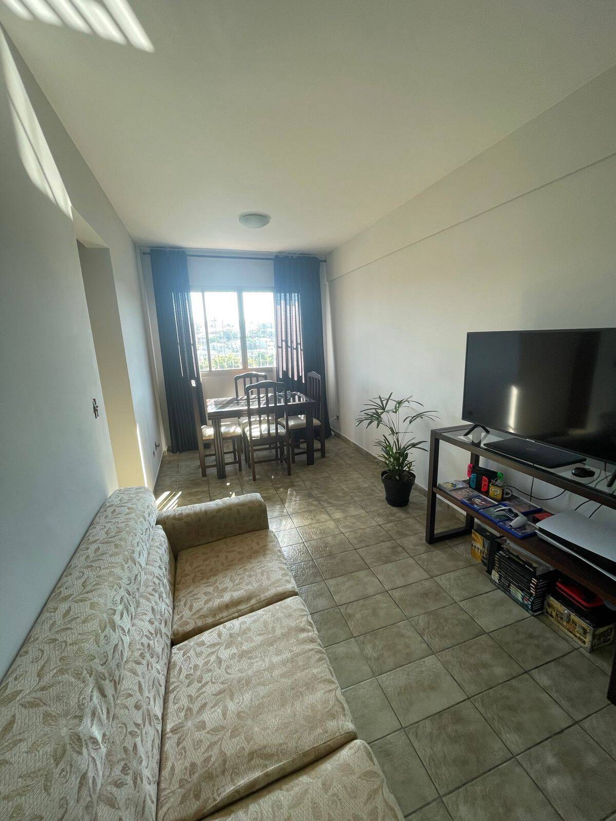 Apartamento à venda com 2 quartos, 50m² - Foto 2