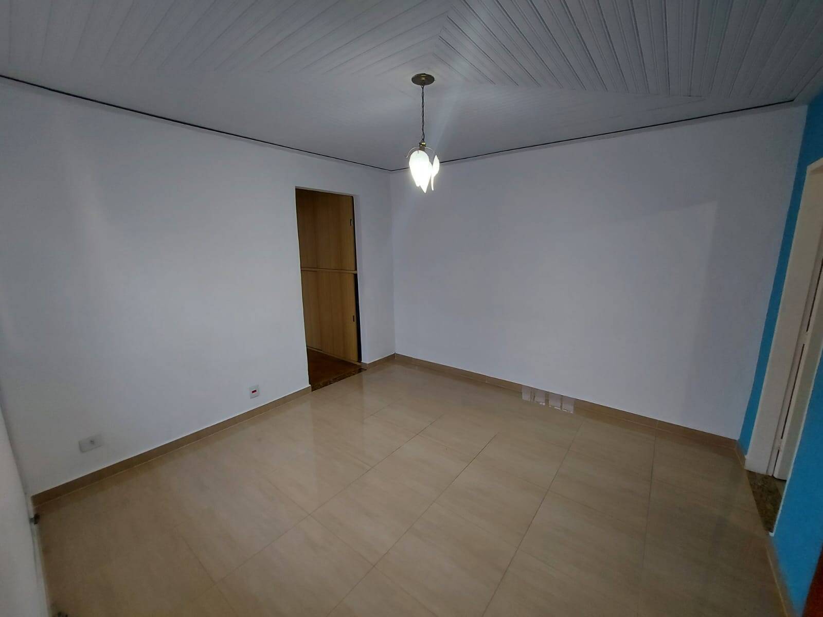 Casa à venda com 2 quartos, 175m² - Foto 10