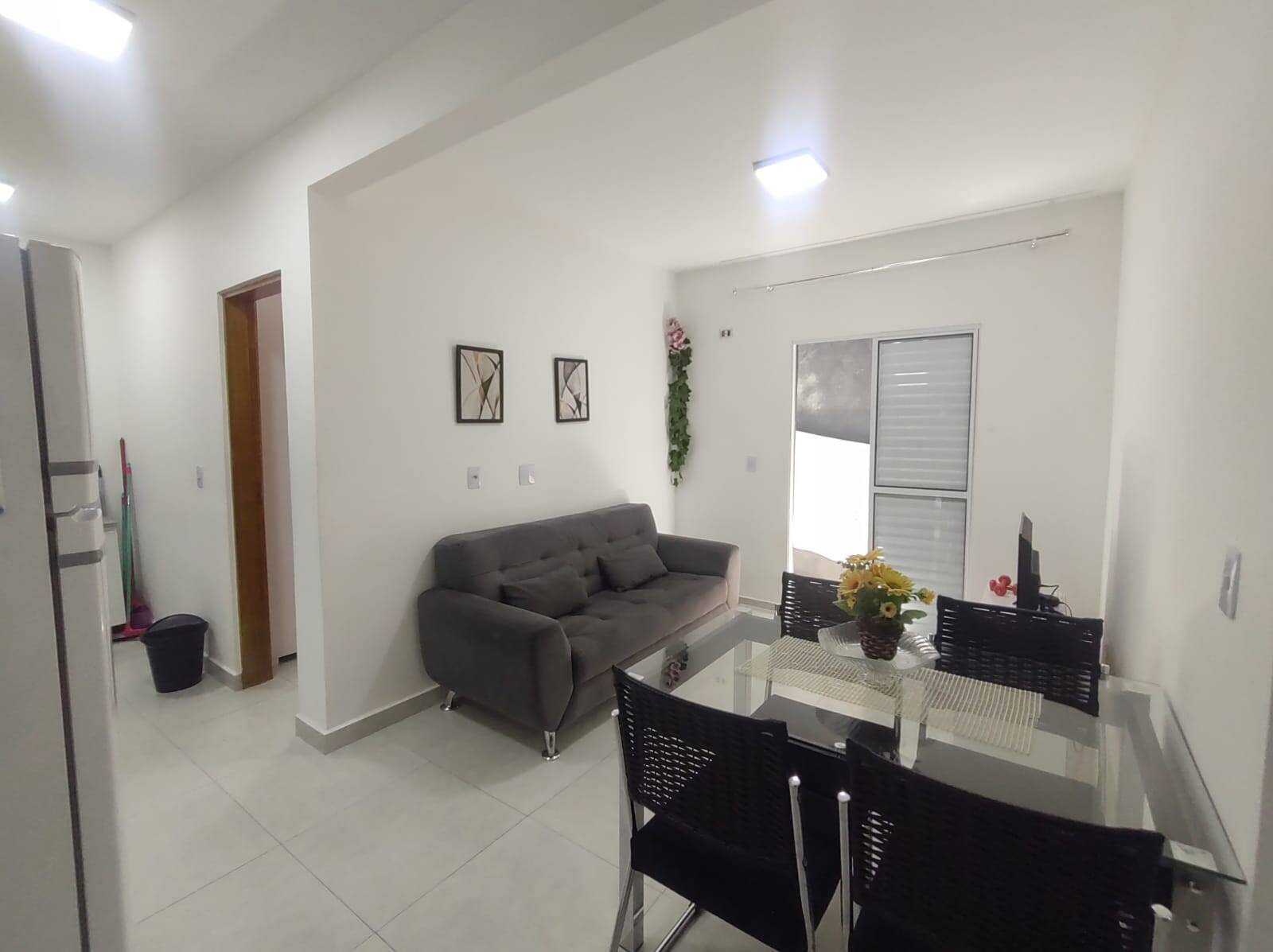 Apartamento à venda com 2 quartos, 47m² - Foto 4