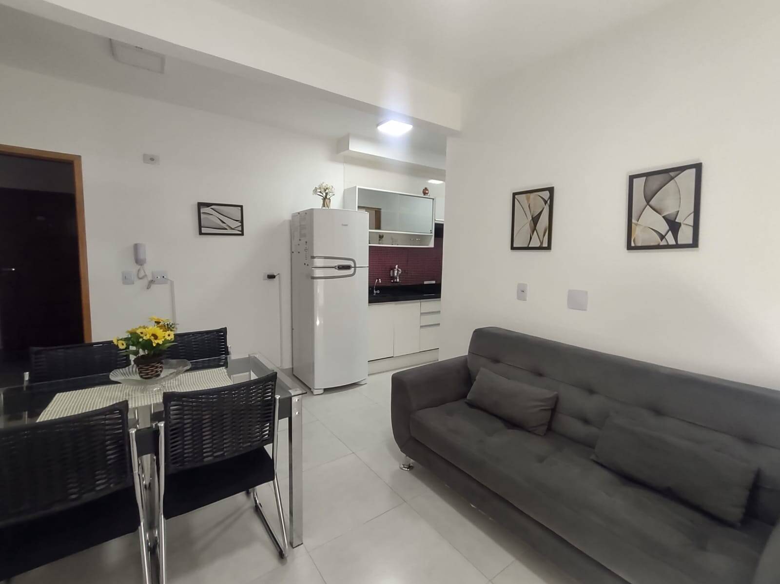 Apartamento à venda com 2 quartos, 47m² - Foto 3