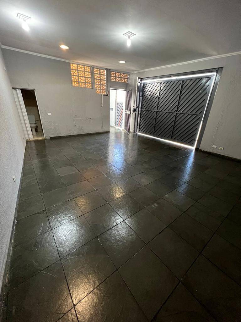 Casa à venda com 2 quartos, 120m² - Foto 18