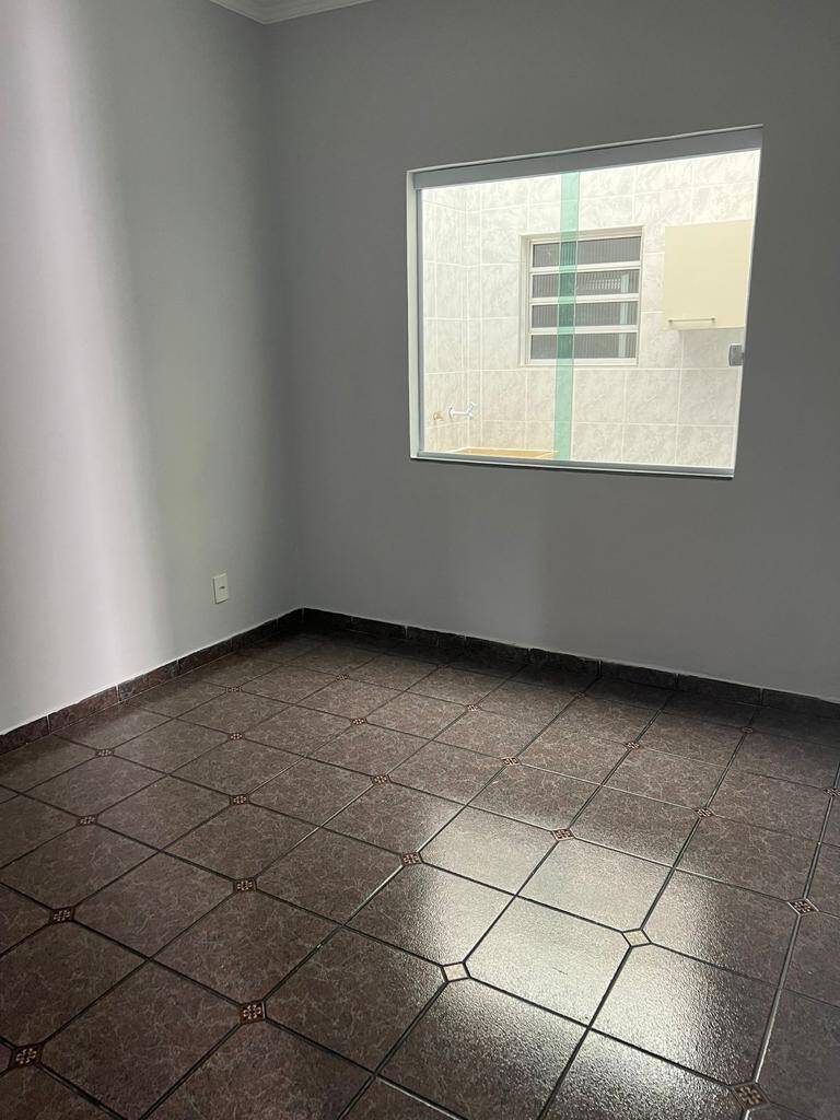 Casa à venda com 2 quartos, 120m² - Foto 10