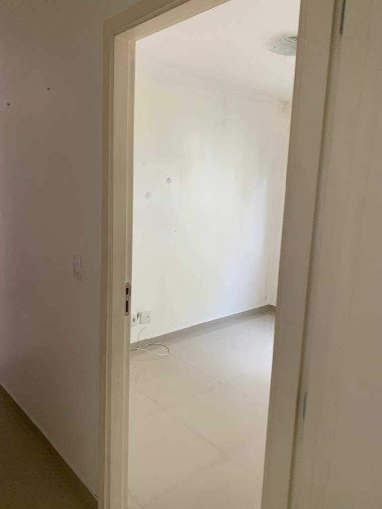 Apartamento à venda com 2 quartos, 43m² - Foto 12