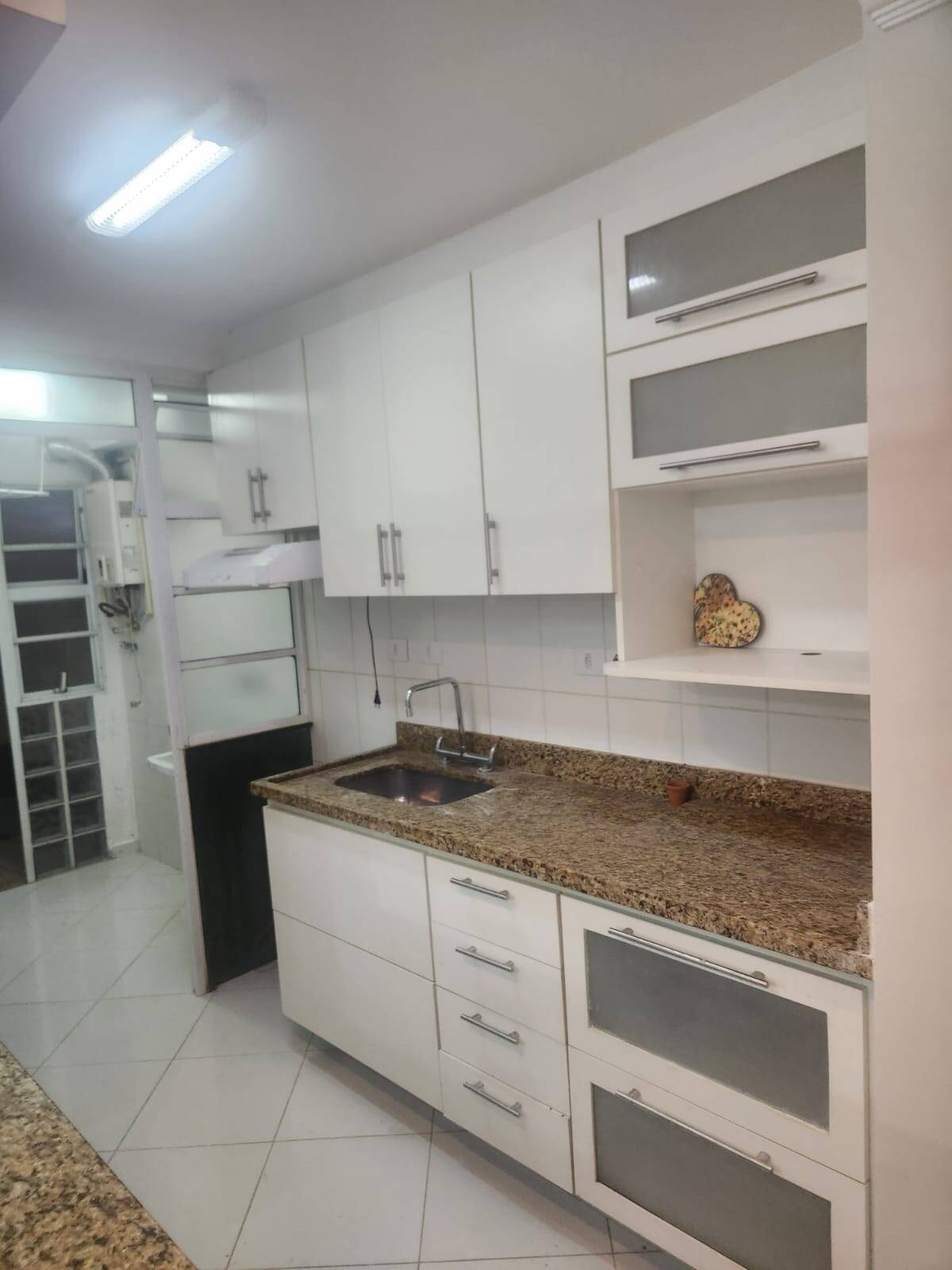 Apartamento à venda com 3 quartos, 59m² - Foto 4