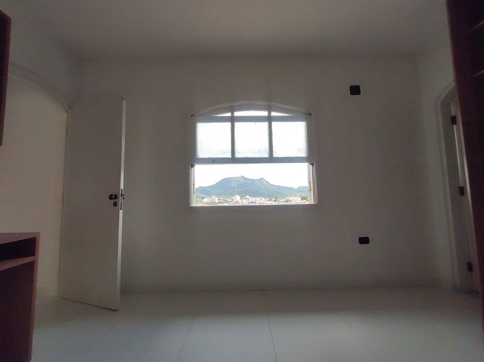 Sobrado à venda com 4 quartos, 250m² - Foto 20