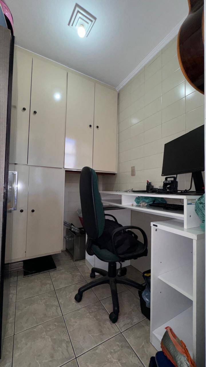 Apartamento à venda com 2 quartos, 69m² - Foto 14