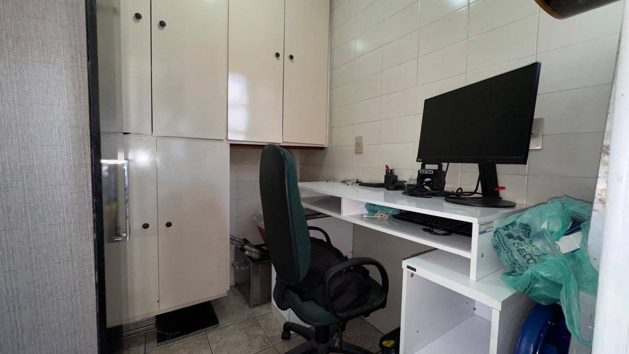 Apartamento à venda com 2 quartos, 69m² - Foto 17