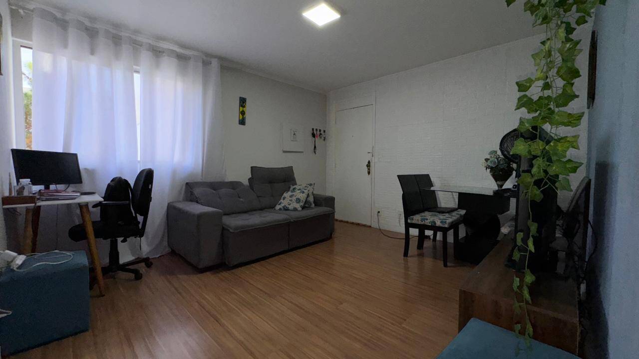 Apartamento à venda com 2 quartos, 69m² - Foto 1