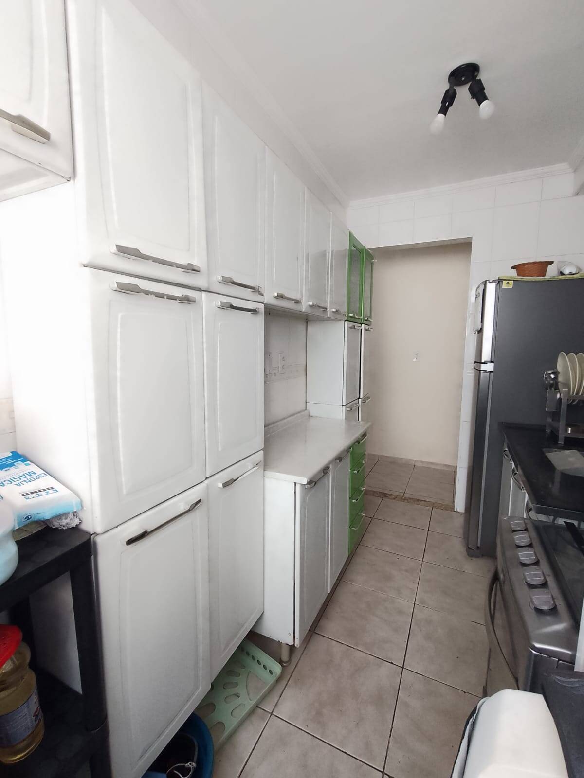 Apartamento à venda com 2 quartos, 50m² - Foto 13