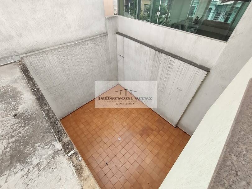 Sobrado à venda com 2 quartos, 174m² - Foto 16