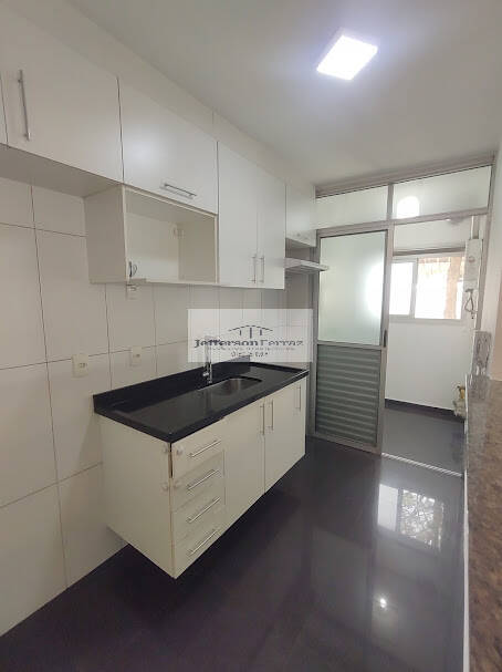 Apartamento para alugar com 3 quartos, 65m² - Foto 5