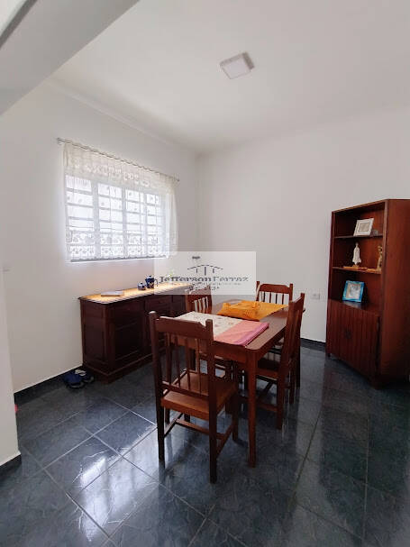 Casa à venda com 2 quartos, 120m² - Foto 8