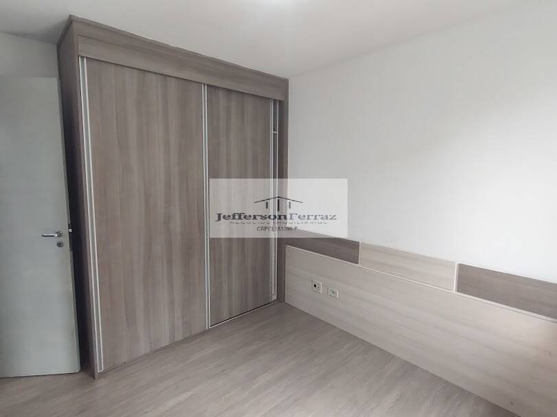 Apartamento para alugar com 2 quartos, 50m² - Foto 11